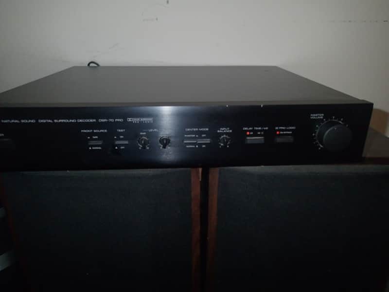 Yamaha DSR-70 Pro 90s? - Black with Owners Manual. image 1