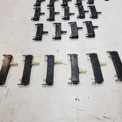Used Set of 35 Original ARP Quadra Sliders for Refurbishing/Parts/Repair image 6