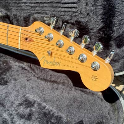 2000 Fender American Standard Stratocaster Maple Fretboard Vintage White Original Case image 2