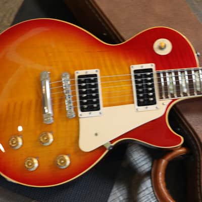 1995 Gibson Les Paul Classic Electric Guitar Figured Cherry Sunburst + OHSC image 3