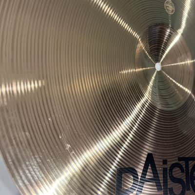 Paiste Signature 19" Fast Crash Cymbal 1547g image 8