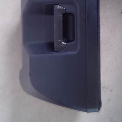 Yamaha DBR12 12" Active Speaker (pair) + padded speaker covers image 8