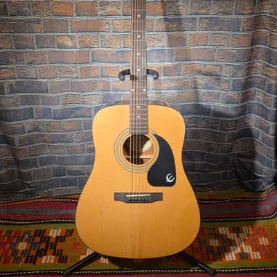 Epiphone PR-150 Dreadnought Acoustic Natural image 1