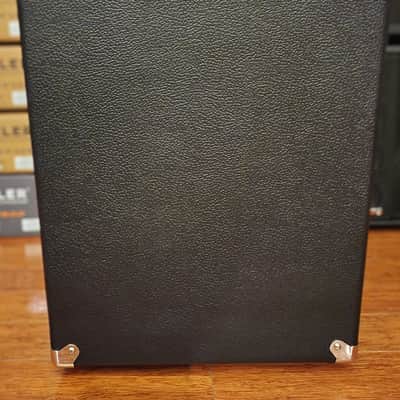 Genzler Amplification NC-112T Nu Classic Bass Cabinet image 3