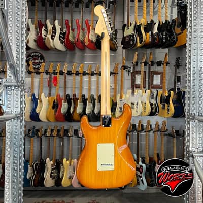 Fender American Performer Stratocaster Honey Burst image 7