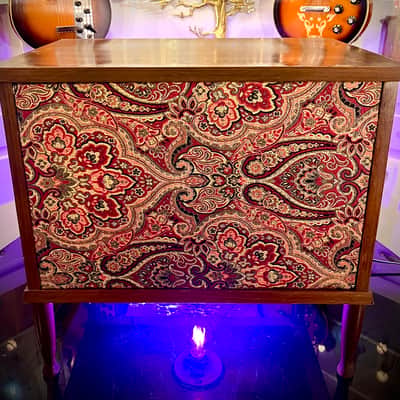 Rotary Connection 1x12 light up loaded guitar speaker cab on legs! Vintage 8 ohm speaker. Semi open. Quality hardwoods. Vintage MCM style. Paisley grill cloth. Heavy duty Switchcraft jack. 2026 - Wood image 18