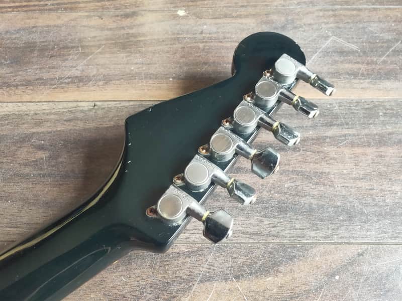 1989 Fernandes Japan SSH-40 HSS Superstrat Stratocaster (Black