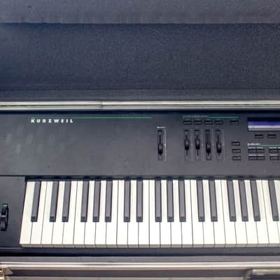 Vintage Kurzweil PC88 Performance Controller Keyboard 88 Keys with Hard Case, Power Supply & Pedal image 2