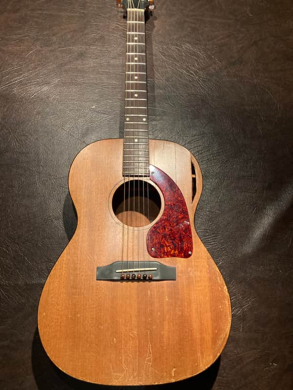 Gibson LG-0