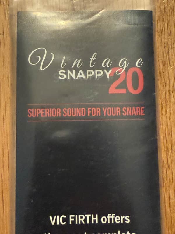 CANOPUS VIC FIRTH 20 Strand Snappy Snare Wires image 1