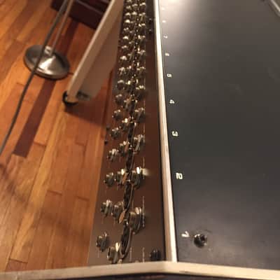 Soundcraft 600 mixing console image 15