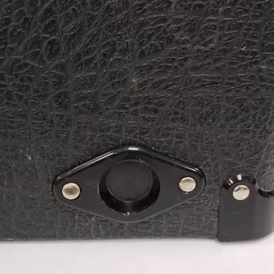 Marshall 1922 150-Watt 2x12" Guitar Speaker Cabinet 1989 - Present - Black image 23