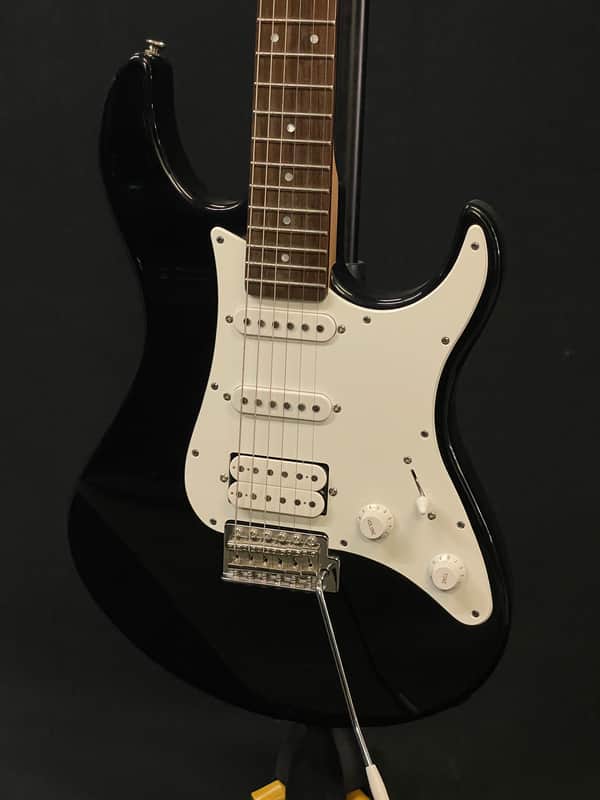 Yamaha EG112 Electric Guitar | Reverb Canada