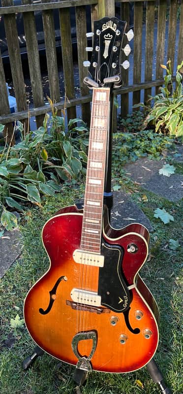 Vintage 1961 Guild Manhattan X-175 image 1