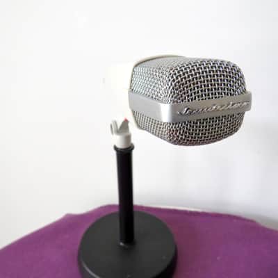 Sennheiser MD 421-HN Cardioid Dynamic Microphone with script logo Bild 7