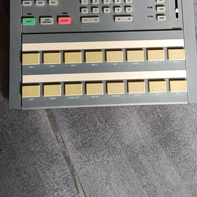 Alesis HR-16 High Sample Rate 16-Bit Drum Machine 1980s - Gray image 14
