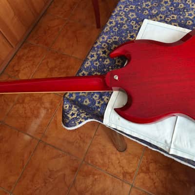 Gibson SG Standard Heritage Cherry 2016 with original case image 5