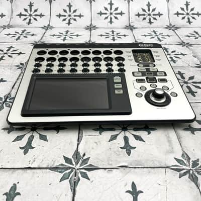QSC TouchMix-16 Touch Screen Compact Digital Mixer image 5