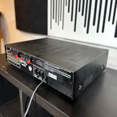 Yamaha A-550 Stereo Integrated Amplifier image 16