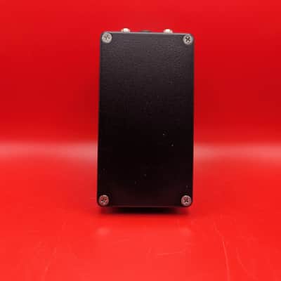 Discordance Electric cfz-1 Gated Comparator Fuzz image 4