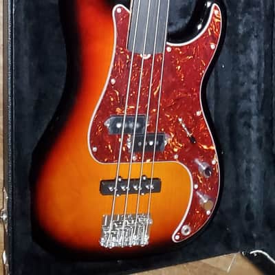 Fender Tony Franklin Artist Series Signature Fretless Precision Bass 2006 - 2017 - 3-Color Sunburst image 2