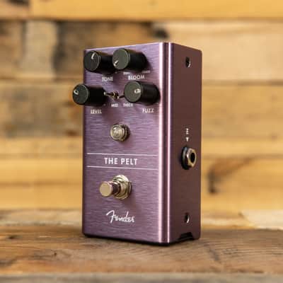 Fender The Pelt Fuzz - Dual Voice Silicon Transistor Fuzz Effect Pedal - Compact, tough, and fuzzy image 3