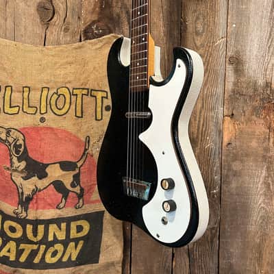 Silvertone 1448 With Case Amp 1962 - 1967 - Black image 2
