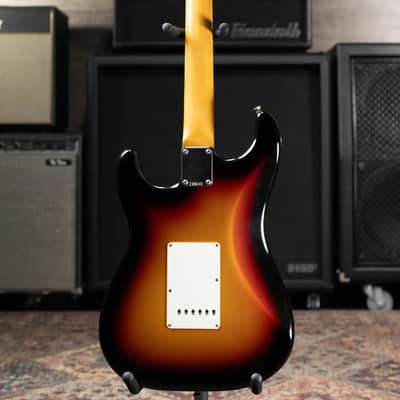 Fender Dealer Exclusive Vintera Road Worn '60s Stratocaster, Rosewood Fingerboard Electric Guitar - 3-Color Sunburst with Hardshell Case image 9