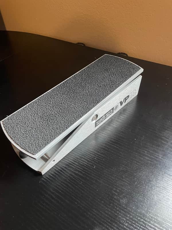 Ernie Ball P0-6180 VP JR. 250K Passive Volume Pedal 2010s - Silver image 1