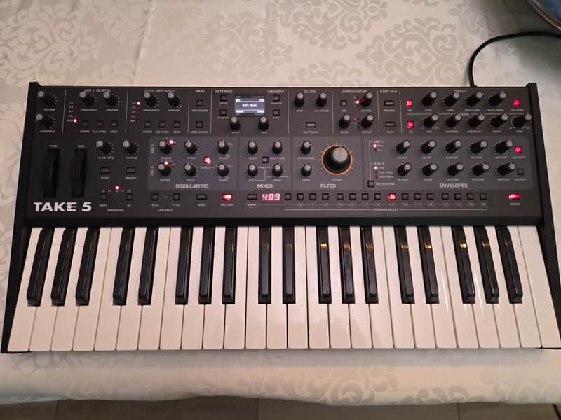 Sequential Take 5 44-Key 5-Voice Compact Polyphonic Synthesizer