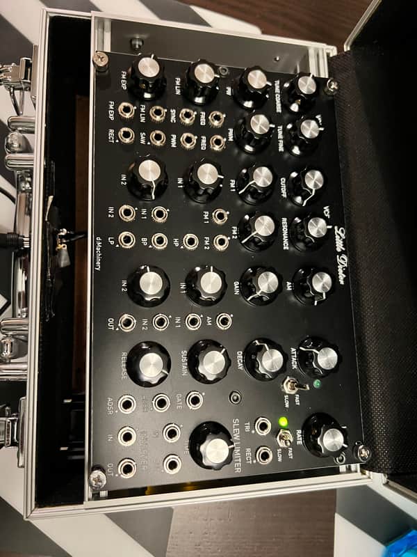 Doepfer Diy Synth „Little Dieter“ mit Eurorack power und Case image 1