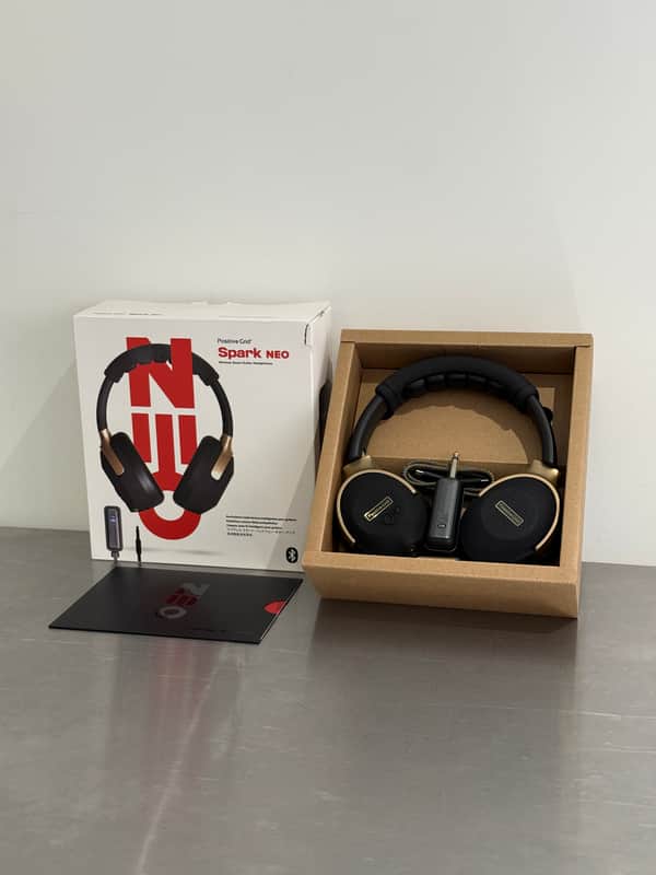 Positive Grid Spark Neo Wireless Bluetooth Guitar and Bass Headphones USB-C image 1
