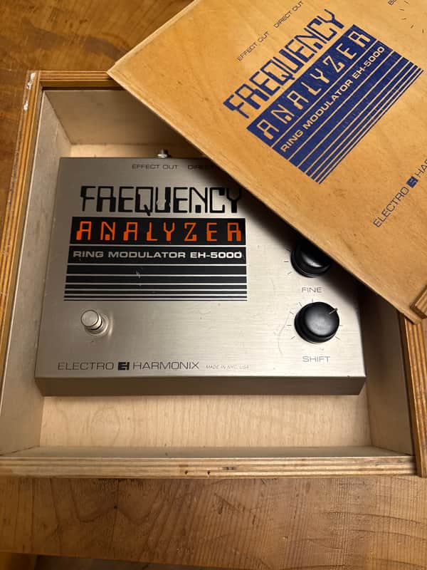 Wooden box Electro-Harmonix Frequency Analyzer Reissue 2001 - 2007 - Silver image 1