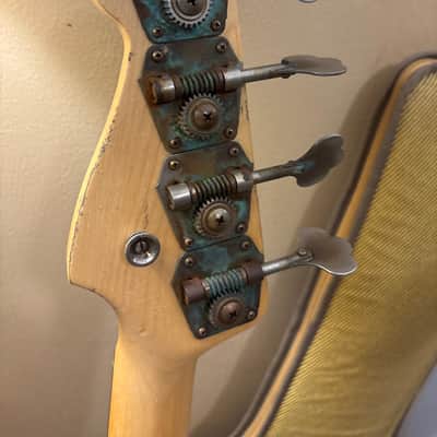 Fender 1963 Vintage Reissue P-bass 2017 - Crucible Professional Relic image 16