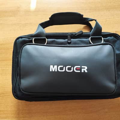 Mooer GE-200 Guitar Multi-Effects Unit including Pedal carrying bag image 11