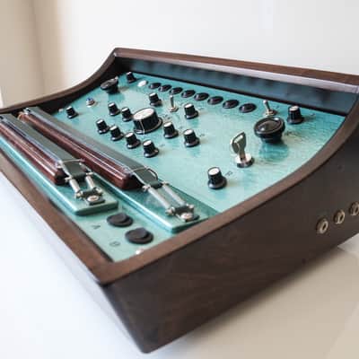 Dewanatron Swarmatron Synthesizer Analogue Heaven ! Like No Other image 5