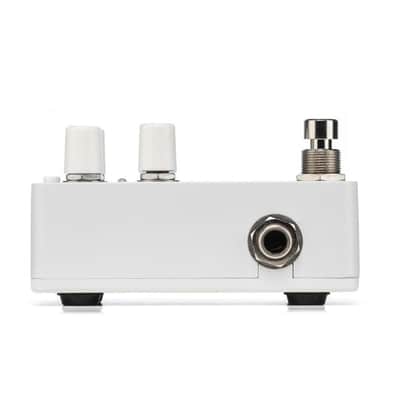 Electro-Harmonix Deep Freeze Sound Retainer Effects Pedal image 2