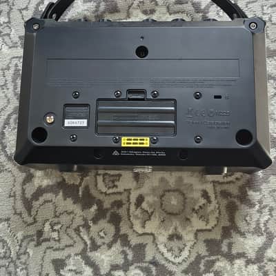 Roland Mobile Cube 2-Channel 5-Watt 2x4" Guitar Combo 2008 - Present - Black image 3