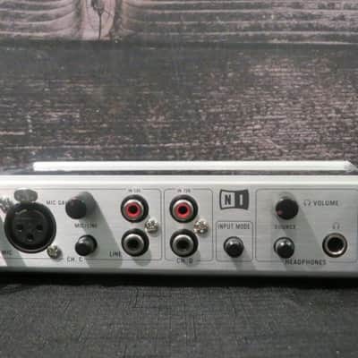 Native Instruments Audio 8 DJ Interface DJ Interface (Raleigh, NC) image 2