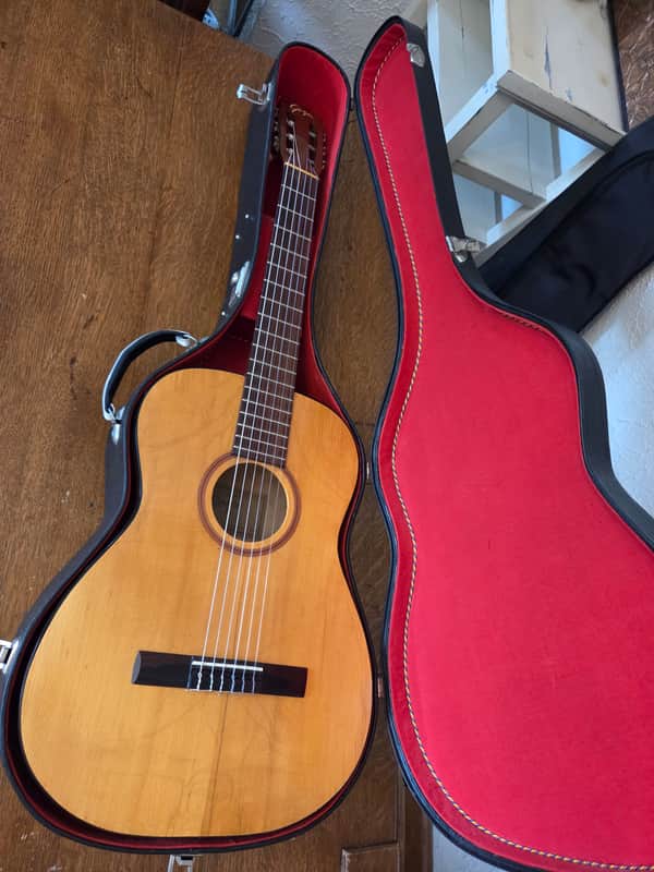 1967 Goya G-10 Classical nylon string acoustic guitar Folk Country Sweden