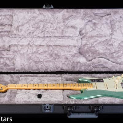 Fender American Professional II Stratocaster Mystic Surf Green Maple Fingerboard (872) image 7