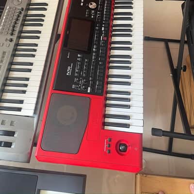 Korg Pa700 Professional Arranger - Red Used