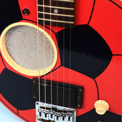 Aria Goal-iii Soccer Ball Red Electric "Football" Built In Speaker Guitar image 12