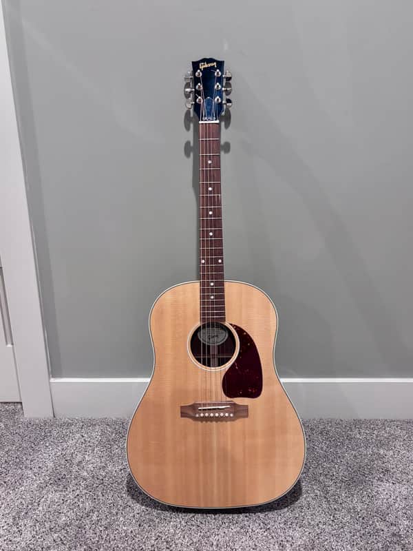 Gibson J-45 Studio Walnut 2023 - 2024 - Satin Natural