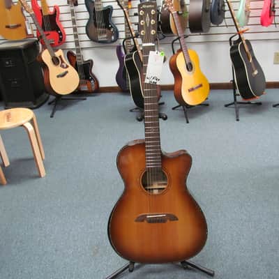 Alvarez MFA70WCEARSHB Acoustic Electric Guitar with Pickup *FULL WARRANTY & FREE SHIPPING!! image 3
