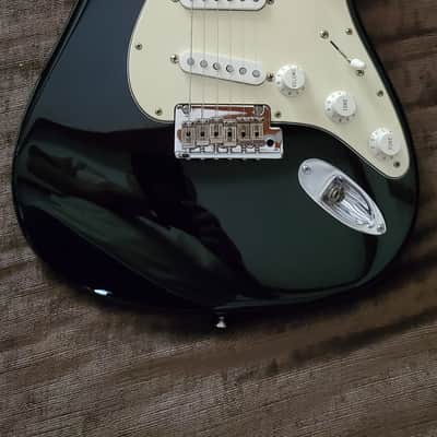 Fender American Standard Stratocaster with Maple Fretboard 2008 - 2016 - Black image 8
