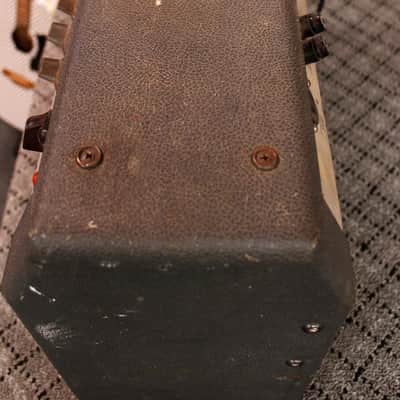 Vintage 1960's Epiphone Ensign Tube Amp image 16