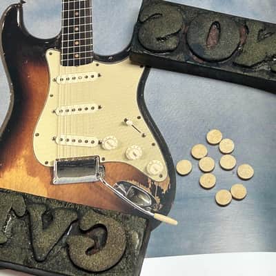 GVT Phenolic paper Aged clay Dot Inlays 1959 - 1963  ( 10 Dots 1/4" ) Pre cbs Fender ®️ Pre cbs Material. image 7
