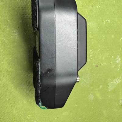 Shure GLXD16 Guitar Wireless System w extra transmitter image 9
