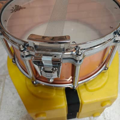 Used Pearl Free-Floating Snare Drum - 14 x 6.5 Copper w/ Case image 11